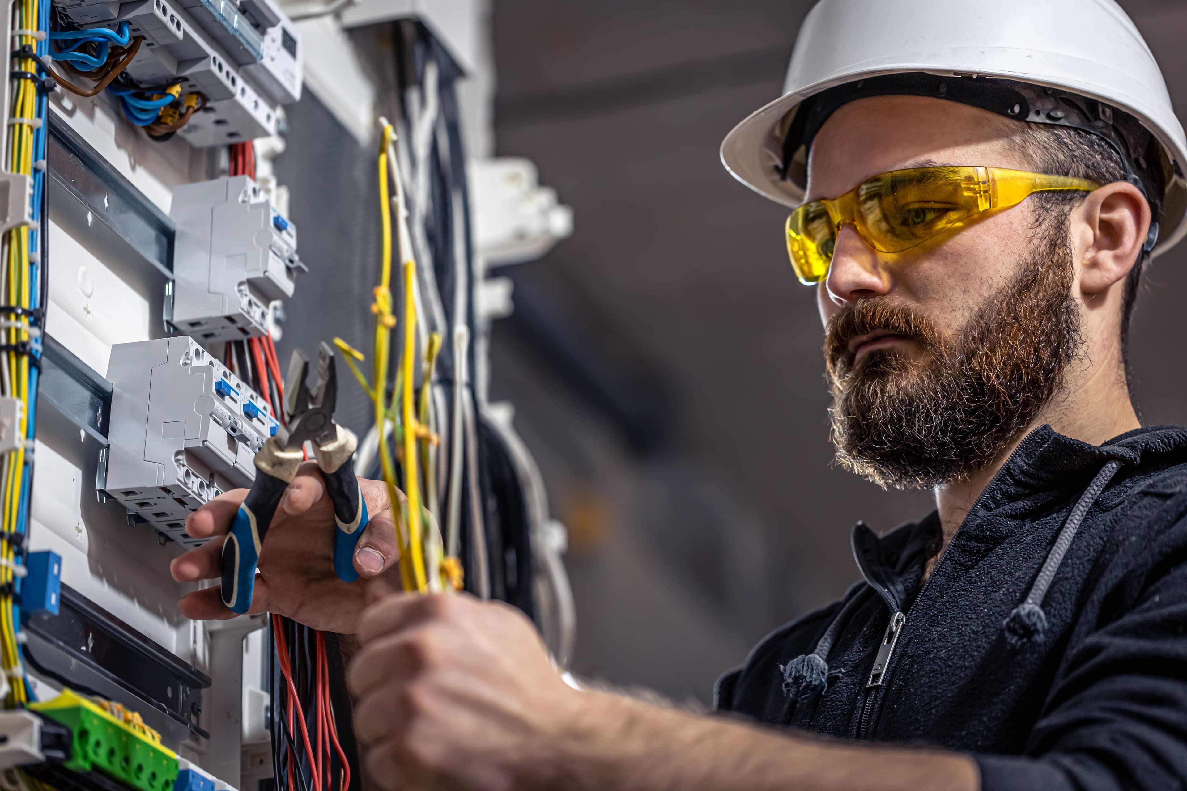 The Complete Homeowner's Guide to Electrical Services in Dubai
